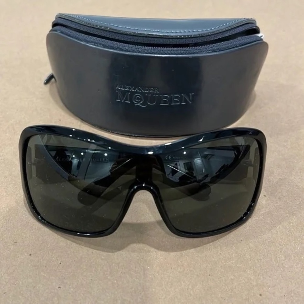 Alexander McQueen Black Wrap Sunglasses